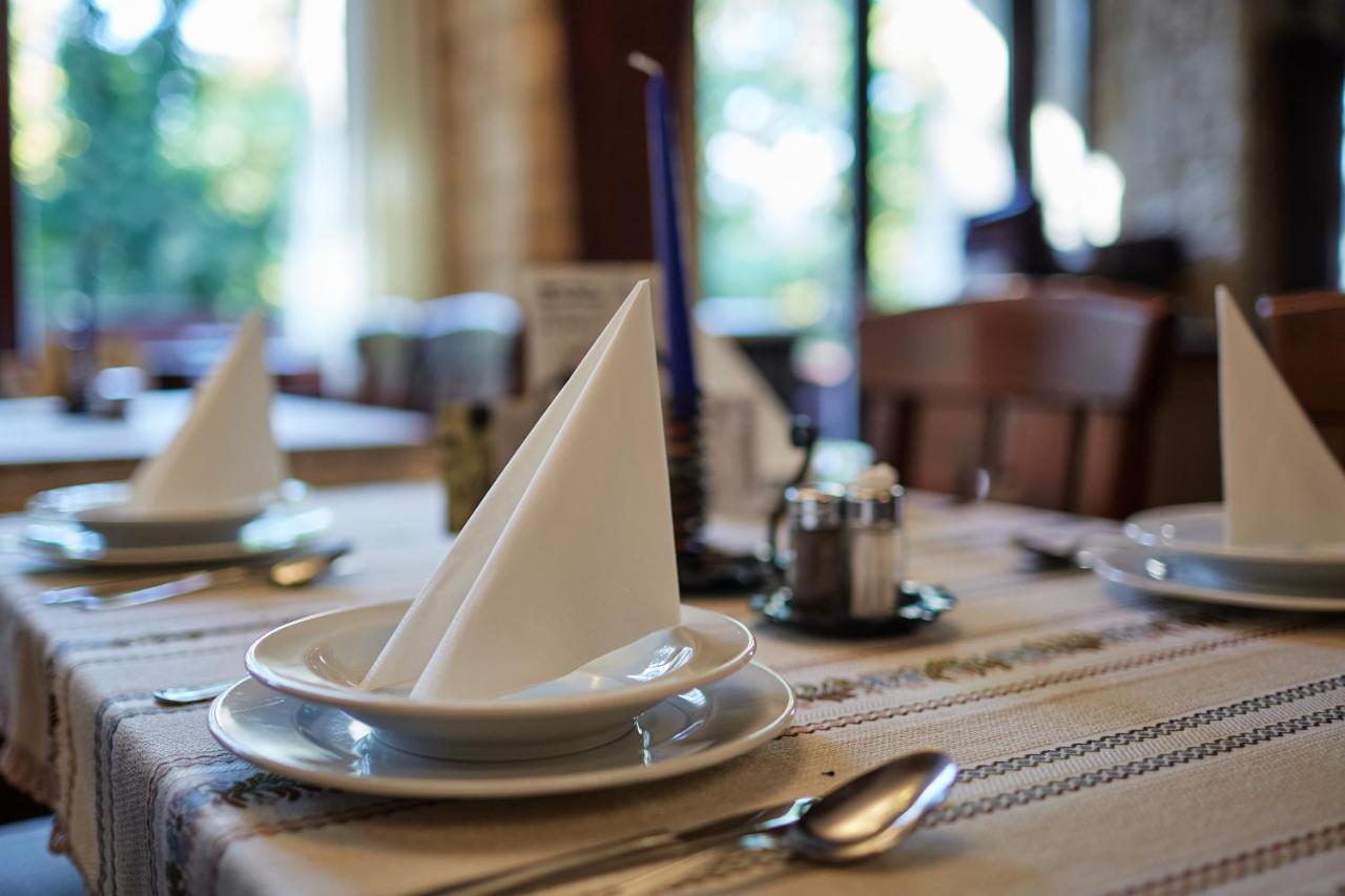 Tercia Hubertus Panzio Bed & Breakfast โชพรอน ภายนอก รูปภาพ