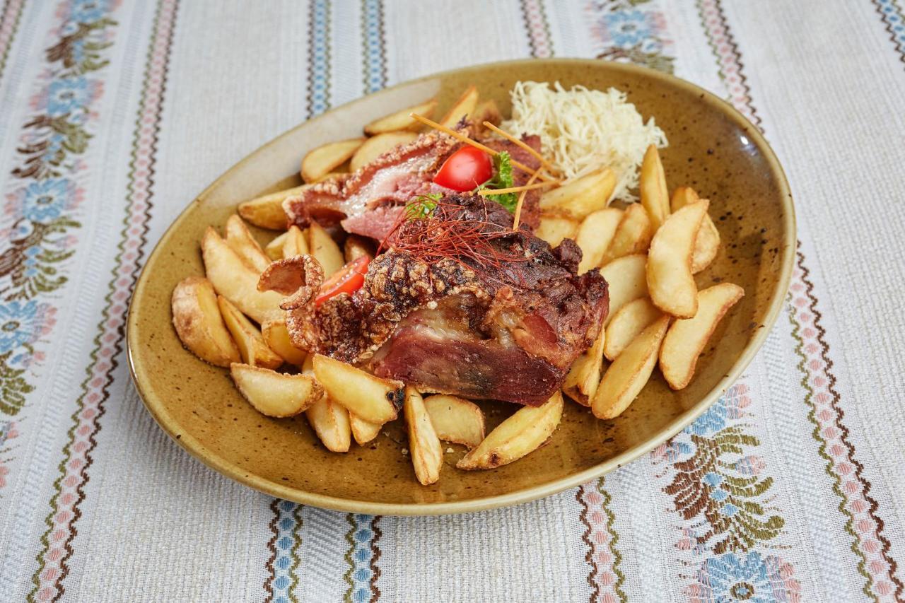 Tercia Hubertus Panzio Bed & Breakfast โชพรอน ภายนอก รูปภาพ